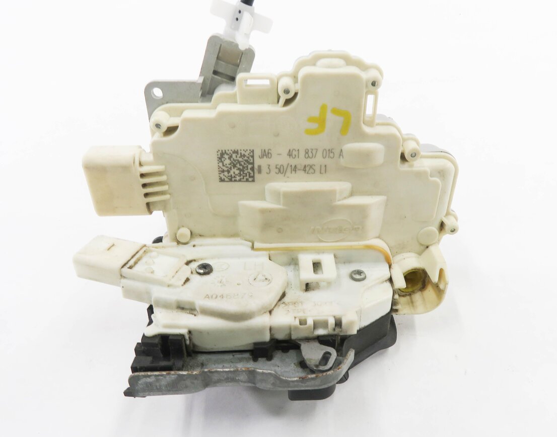 Thumbnail 3: 09-18 AUDI / PORSCHE - A4 A5 Q5 S4 TT CAYENNE PANAMERA TOURAEG DRIVER DOOR LATCH