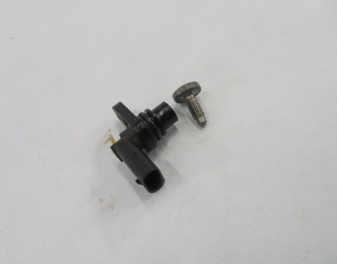 2016 PORSCHE CAYENNE GTS (958) 3.6L MCX.ZA TURBO - CAMSHAFT CAM POSITION SENSOR