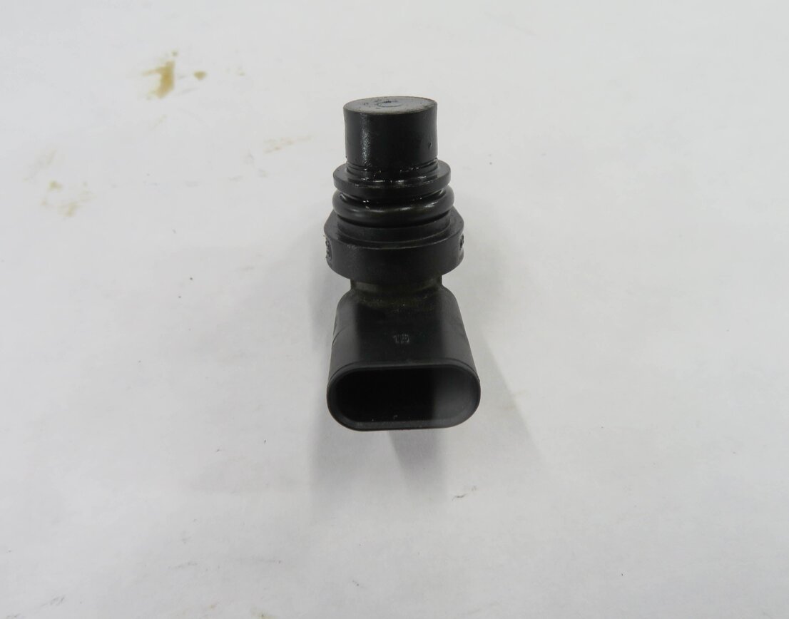 Thumbnail 6: 2016 PORSCHE CAYENNE GTS (958) 3.6L MCX.ZA TURBO - CAMSHAFT CAM POSITION SENSOR