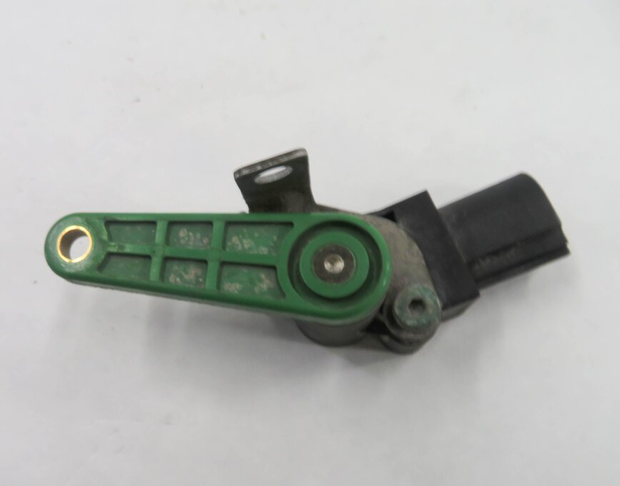 Thumbnail 4: 2016 PORSCHE CAYENNE GTS (958) LEFT FRONT DRIVER SUSPENSION HEIGHT LEVEL SENSOR