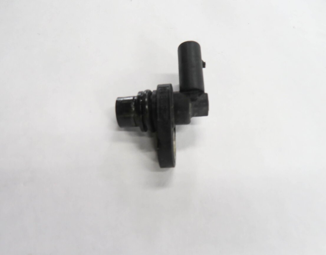 Thumbnail 4: 2016 PORSCHE CAYENNE GTS (958) 3.6L MCX.ZA TURBO - CAMSHAFT CAM POSITION SENSOR