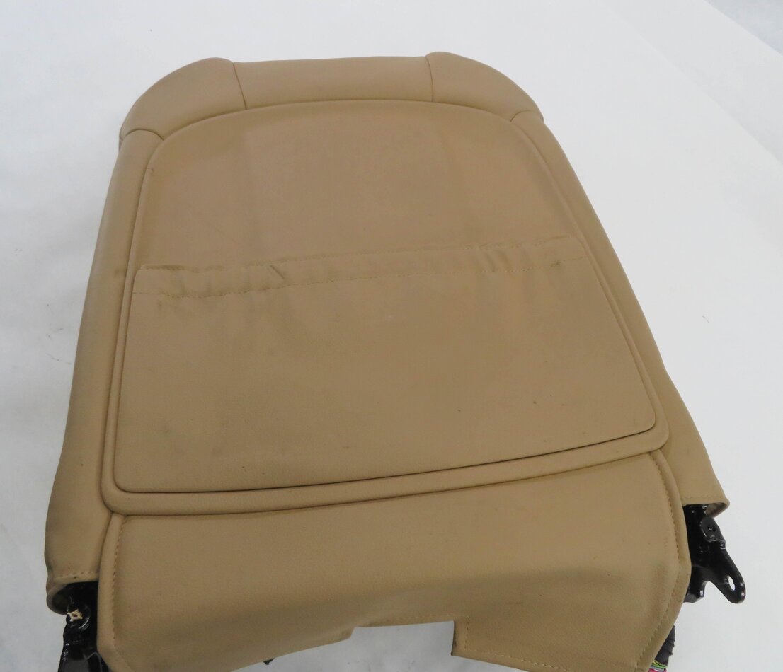 Thumbnail 6: 2016 PORSCHE CAYENNE GTS (958) RIGHT FRONT UPPER TOP HEATED SEAT CUSHION (BEIGE)