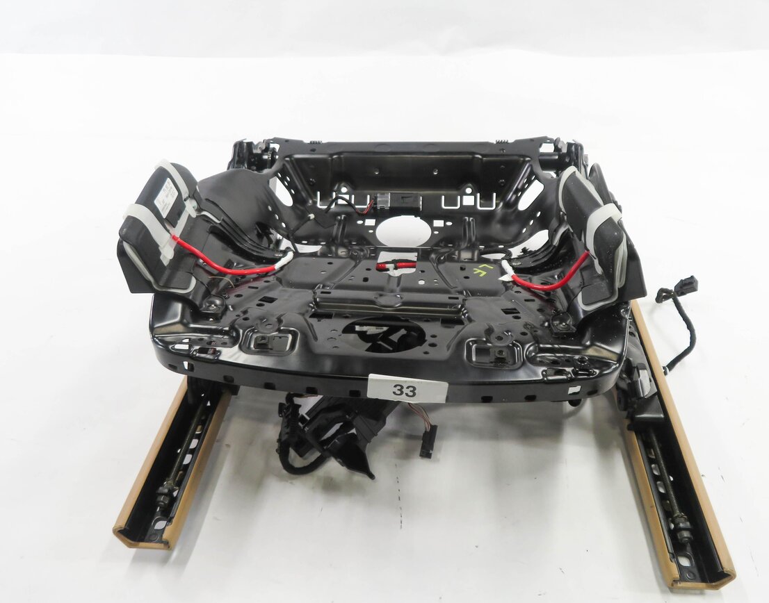 Thumbnail 4: 2015-2018 PORSCHE CAYENNE (958) LEFT FRONT DRIVER 12-WAY SEAT TRACK w/ MOTORS