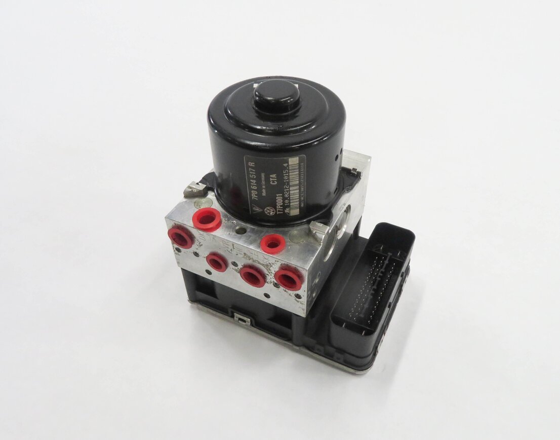 2015-2018 PORSCHE CAYENNE (958) ABS ANTI LOCK BRAKE PUMP w/ MODULE