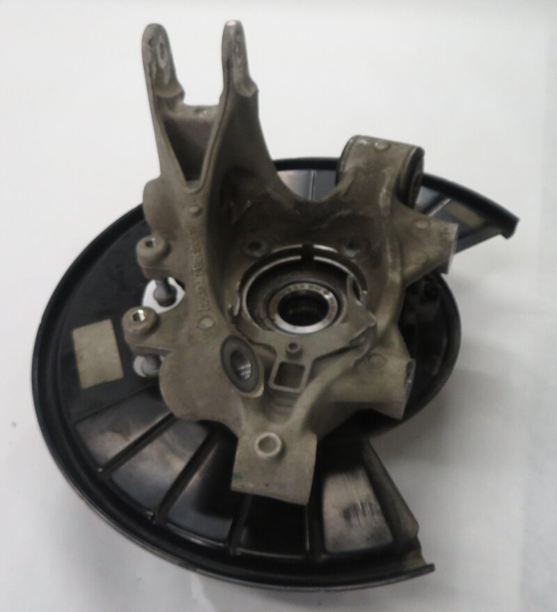 Thumbnail 4: 13-18 PORSCHE CAYENNE GTS (958) RIGHT PASSENGER REAR SPINDLE KNUCKLE WHEEL HUB