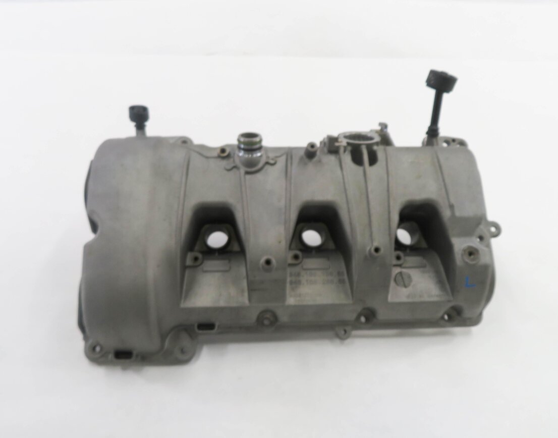 Thumbnail 2: 2015-2018 PORSCHE CAYENNE MACAN (958 95B) 3.0L / 3.6L ENGINE - LEFT VALVE COVER