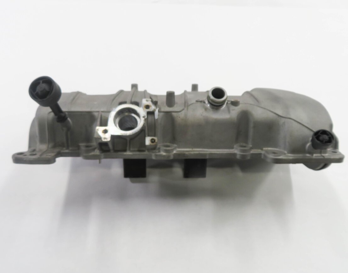 Thumbnail 5: 2015-2018 PORSCHE CAYENNE MACAN (958 95B) 3.0L / 3.6L ENGINE - LEFT VALVE COVER