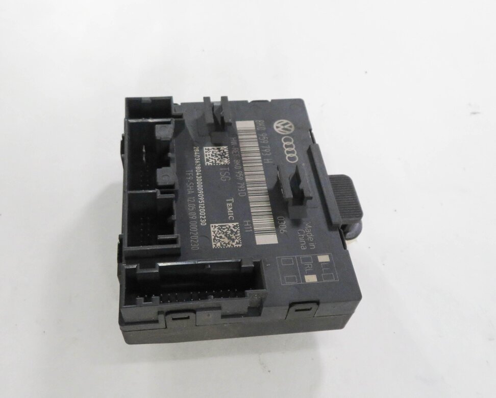 Thumbnail 5: 2009-2012 AUDI Q5 (8R) LEFT FRONT DRIVER DOOR CONTROL MODULE COMPUTER