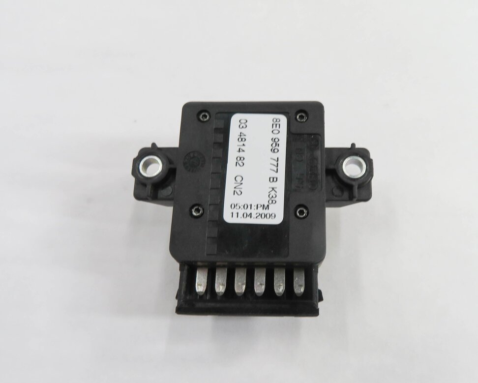 Thumbnail 19: 2009-2012 AUDI Q5 (B8 8R) LEFT FRONT DRIVER POWER SEAT ADJUSTMENT SWITCH (BEIGE)