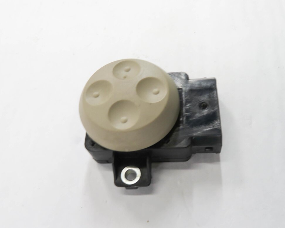 Thumbnail 15: 2010 AUDI Q5 (B8 8R) RIGHT FRONT PASSENGER SEAT ADJUSTMENT SWITCH