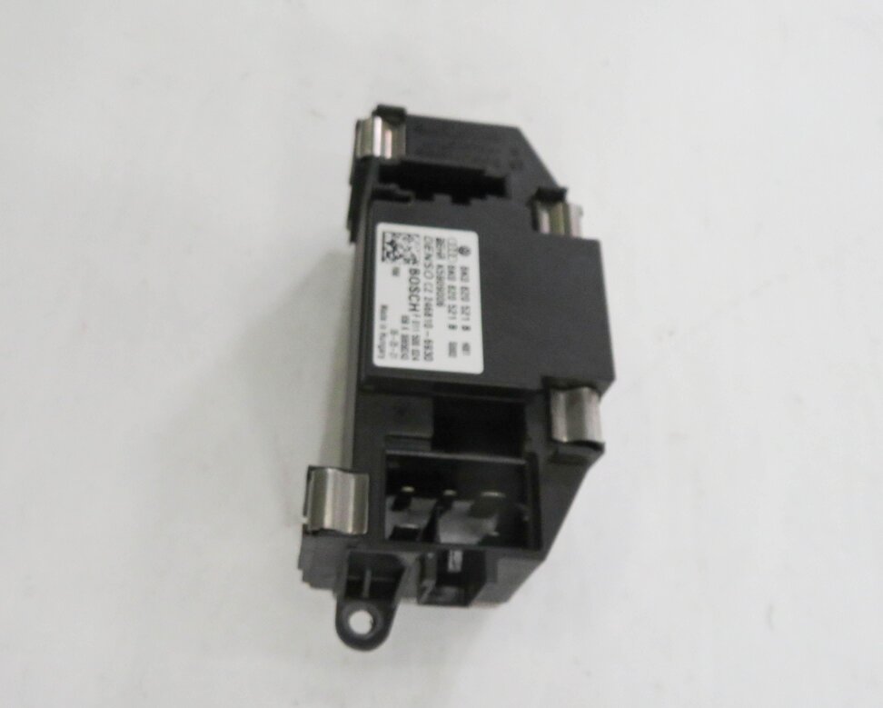 Thumbnail 2: 2010 AUDI Q5 (B8 8R) FRONT HEATER A/C BLOWER FAN MOTOR SPEED RESISTOR