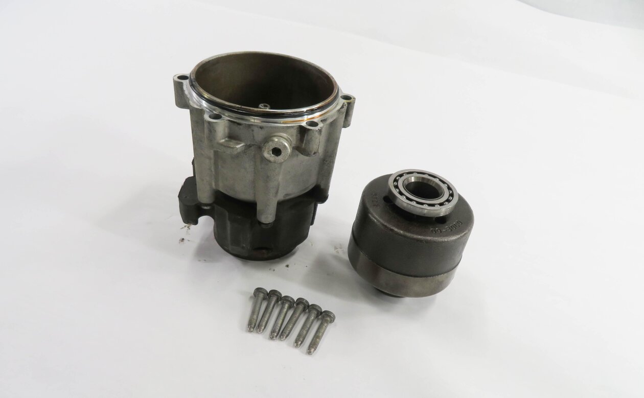 2009-2012 AUDI Q5 (8R) 3.2L A/T TRANSMISSION CENTER DIFFERENTIAL TAIL SHAFT