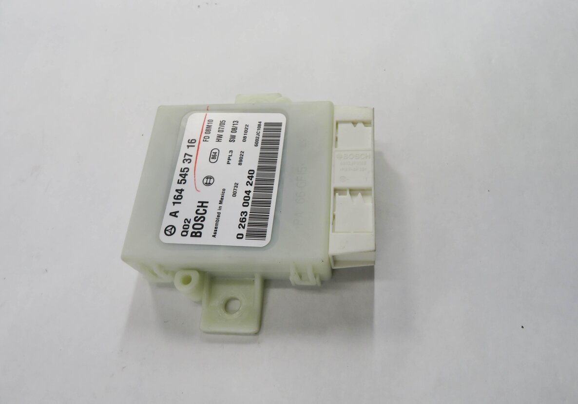 Thumbnail 4: 2009-2011 MB ML320 ML350 ML450 ML550 ML63 (W164) PDC PARK DISTANCE SENSOR MODULE