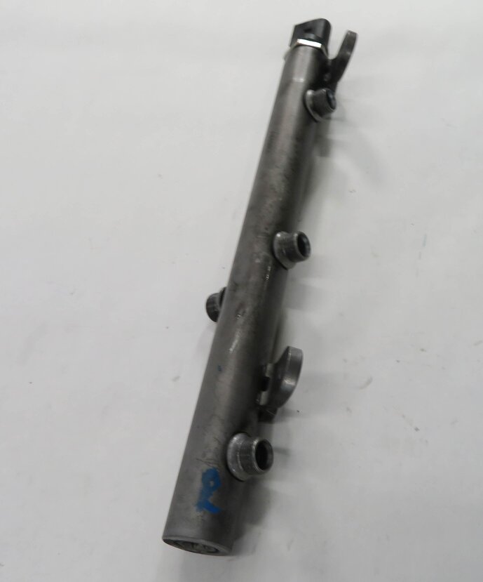 Thumbnail 3: 2009 MERCEDES ML320 (W164) 3.0L OM642 DIESEL ENGINE - RIGHT FUEL RAIL