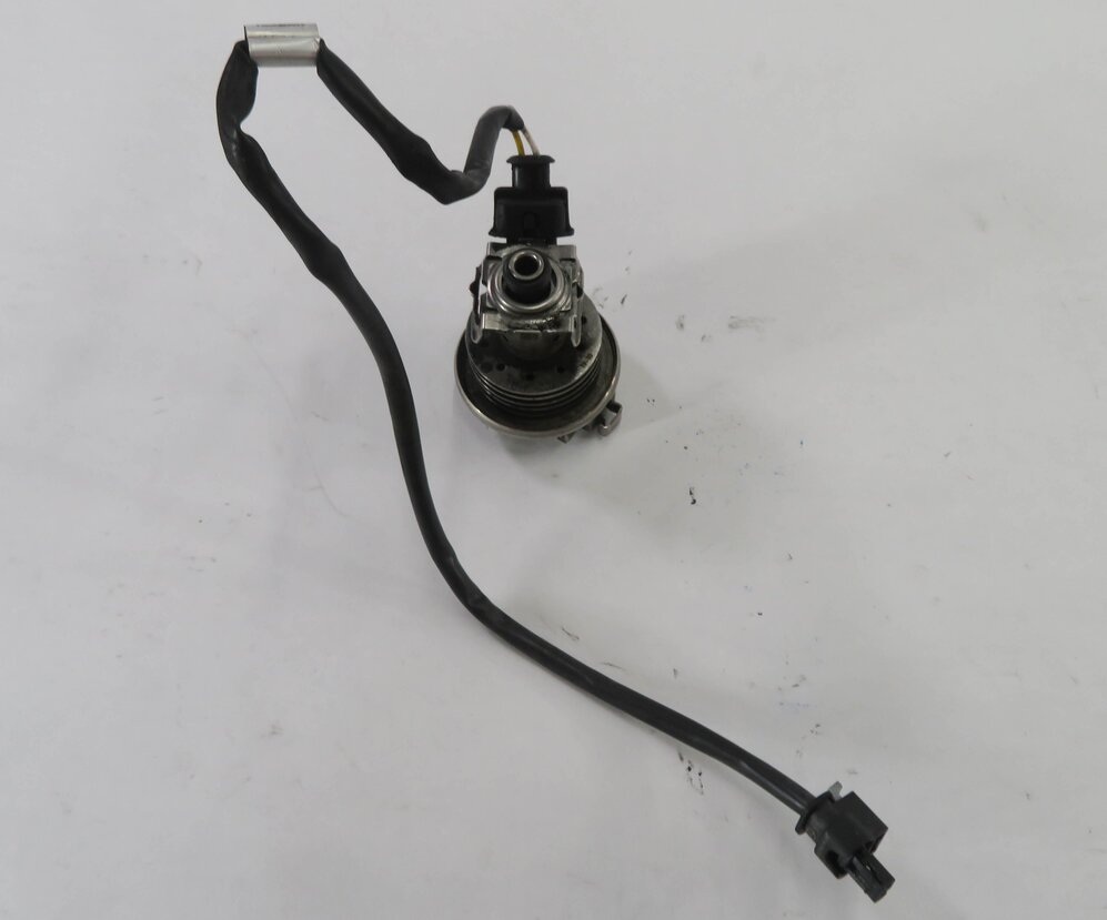 Thumbnail 5: 09 MERCEDES ML320 (W164) 3.0L OM642 DIESEL ENGINE - DEF EMISSION FLUID INJECTOR