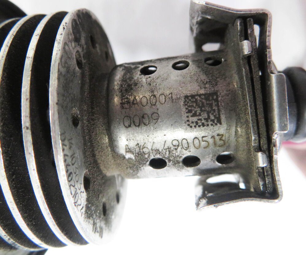 Thumbnail 6: 09 MERCEDES ML320 (W164) 3.0L OM642 DIESEL ENGINE - DEF EMISSION FLUID INJECTOR
