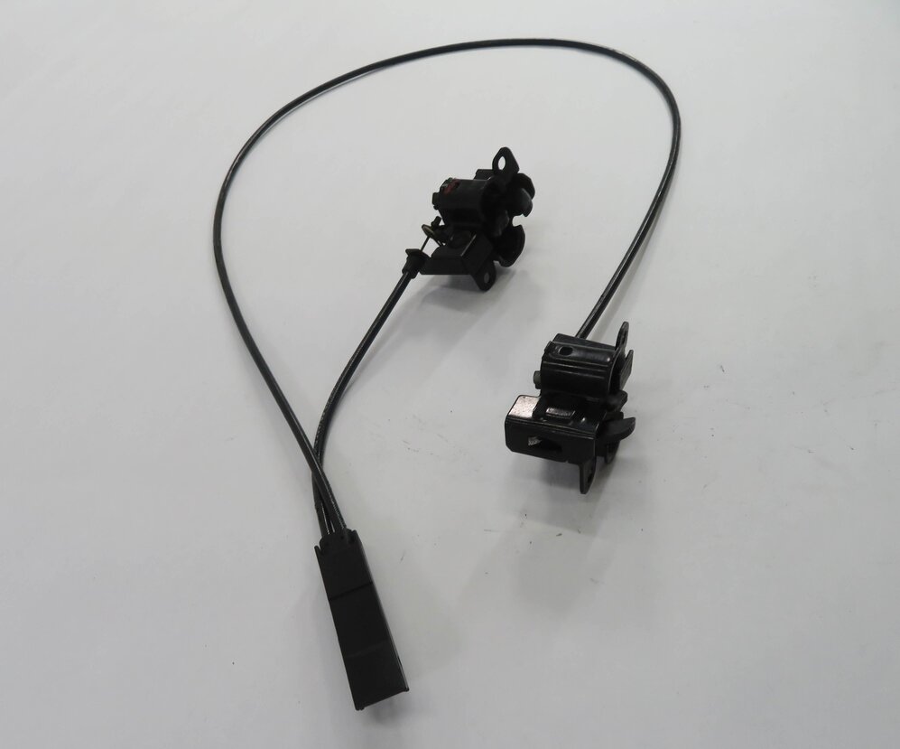 Thumbnail 3: 2009 MERCEDES ML320 (W164) FRONT LEFT & RIGHT LOWER HOOD LOCK LATCH SET-2