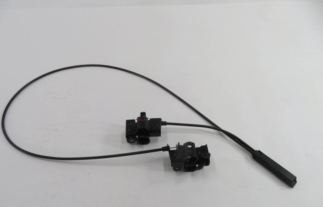 Thumbnail 5: 2009 MERCEDES ML320 (W164) FRONT LEFT & RIGHT LOWER HOOD LOCK LATCH SET-2