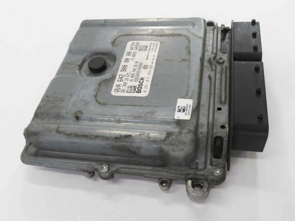 Thumbnail 4: 09-12 MERCEDES GL350 R320 (X164 W251) 3.0L OM642 DIESEL ENGINE CONTROL MODULE