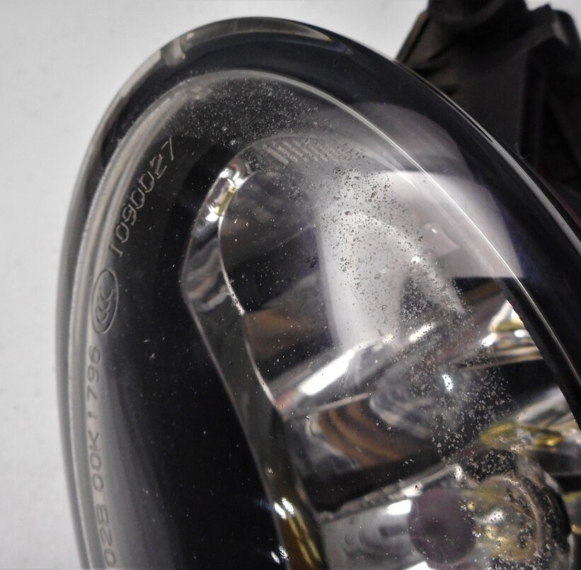 Thumbnail 8: 06-13 MERCEDES C300 C350 GL320 GL450 GL550 ML320 ML350 - RIGHT FOG LIGHT LAMP