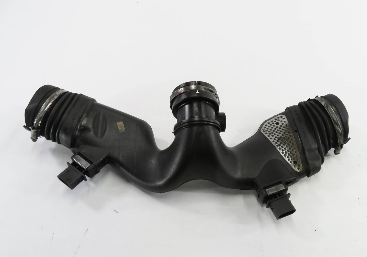 Thumbnail 5: 2009 MERCEDES ML320 (W164) 3.0L OM642 DIESEL ENGINE - AIR INTAKE DUCT w/ SENSORS