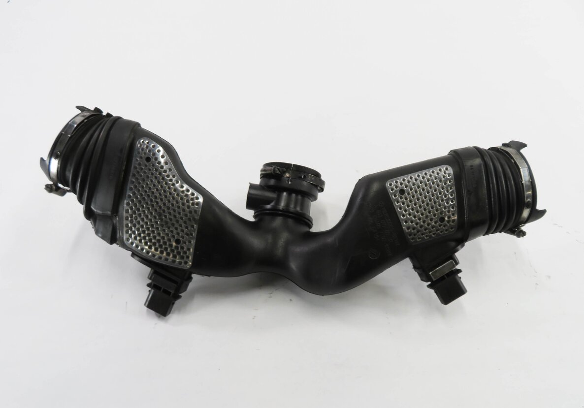 Thumbnail 6: 2009 MERCEDES ML320 (W164) 3.0L OM642 DIESEL ENGINE - AIR INTAKE DUCT w/ SENSORS
