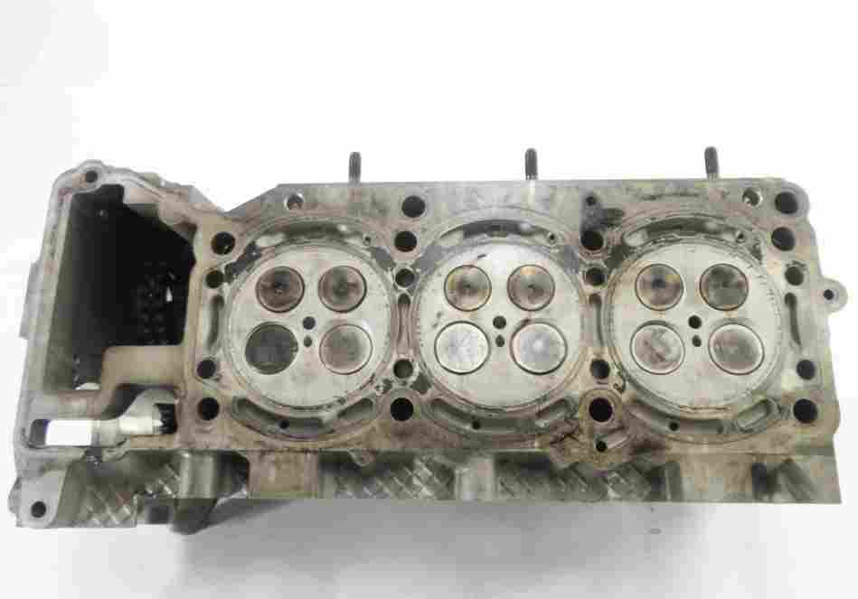 Thumbnail 6: 2009 MB GL320 ML320 (X164 W164) 3.0L OM642 DIESEL ENGINE - LEFT CYLINDER HEAD