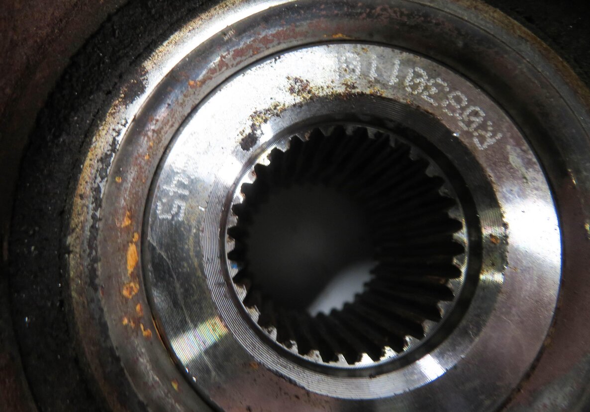 Thumbnail 7: 09-12 MERCEDES GL320 GL350 GL450 GL550 ML320 ML350 ML550 RIGHT REAR KNUCKLE HUB
