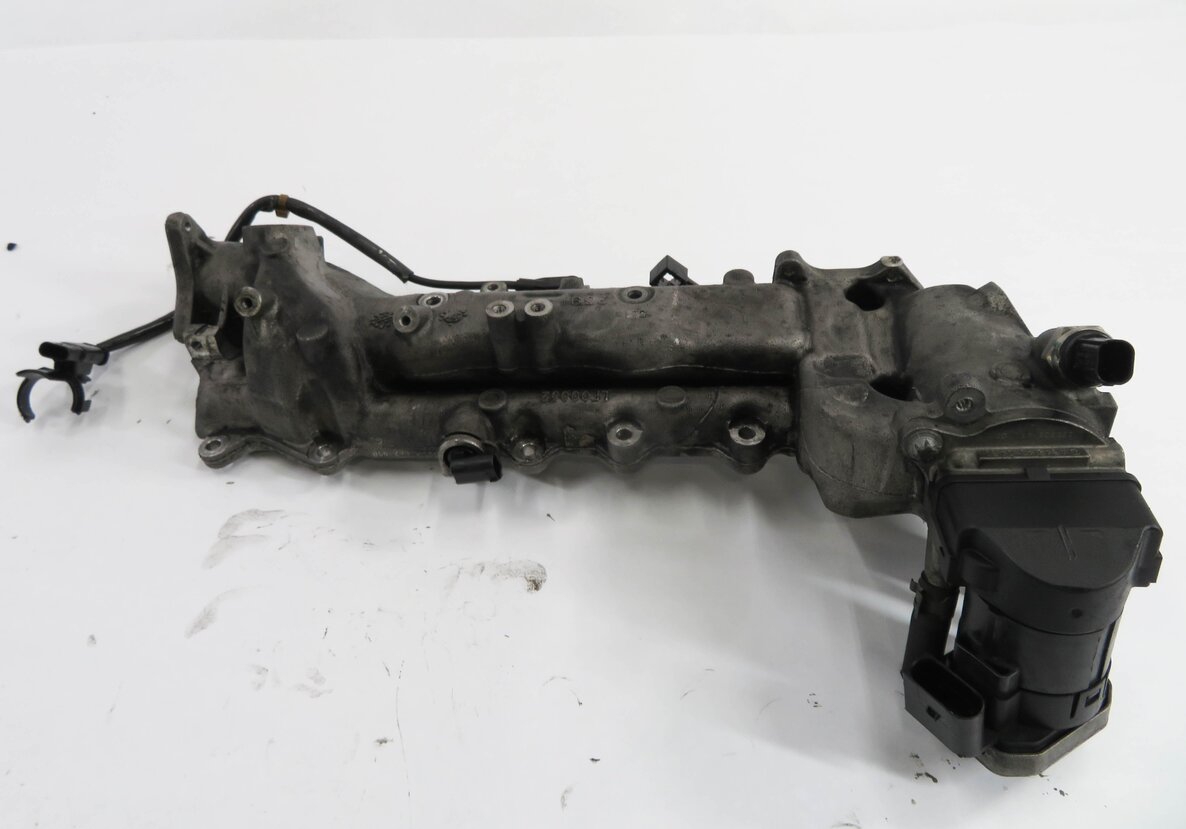 Thumbnail 2: 09-17 MERCEDES GL320 GL350 ML320 ML350 R350 3.0L DIESEL - LEFT INTAKE MANIFOLD
