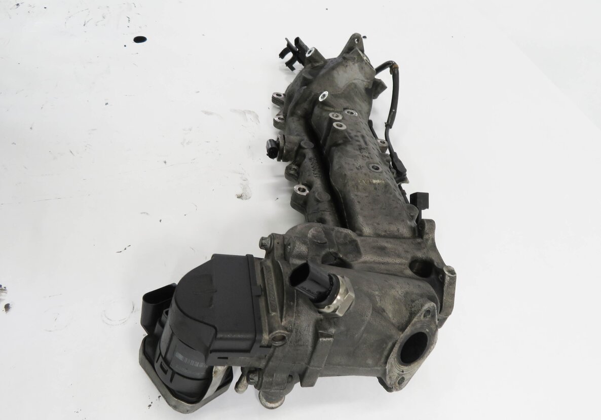 Thumbnail 3: 09-17 MERCEDES GL320 GL350 ML320 ML350 R350 3.0L DIESEL - LEFT INTAKE MANIFOLD