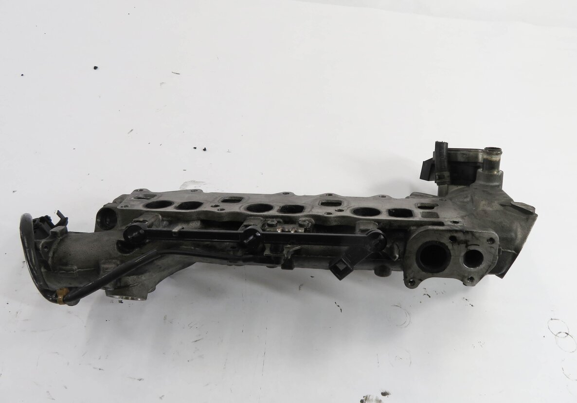 Thumbnail 5: 09-17 MERCEDES GL320 GL350 ML320 ML350 R350 3.0L DIESEL - LEFT INTAKE MANIFOLD