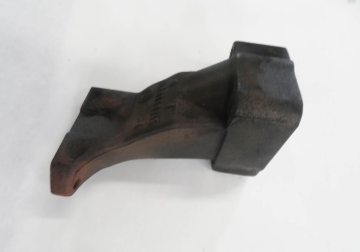 Thumbnail 4: 2009 MERCEDES ML320 (W164) 3.0L OM642 DIESEL - TURBOCHARGER PEDESTAL BRACKET