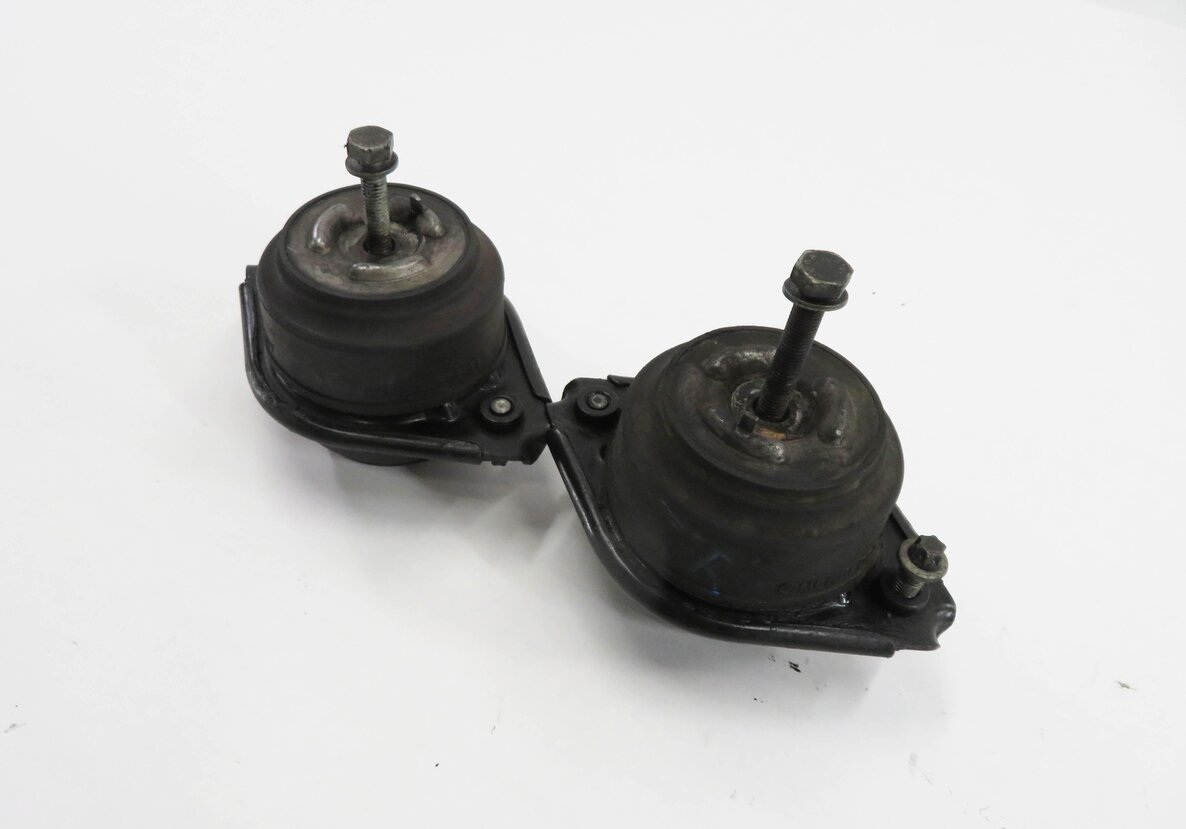 09 MERCEDES ML320 (W164) 3.0L OM642 DIESEL ENGINE - LEFT & RIGHT MOTOR MOUNT SET