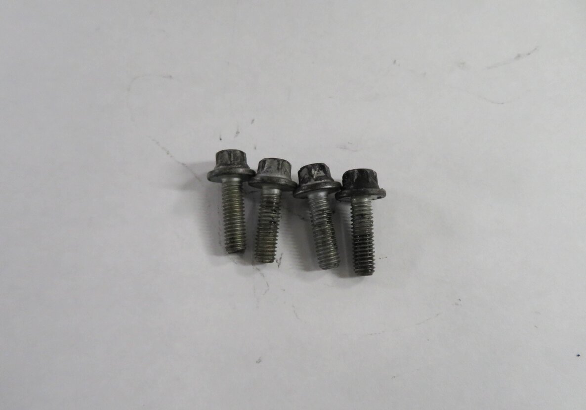 Thumbnail 7: 08-13 MERCEDES E320 E350 GL320 GL350 ML320 ML350 R350 - 3.0L DIESEL VACUUM PUMP