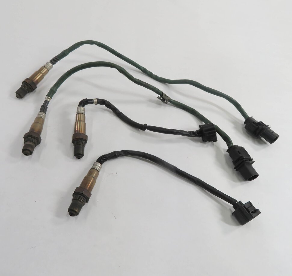 2010 MERCEDES CLS550 (W219) PRE / POST CAT O2 OXYGEN LAMBDA PROBE SENSOR SET-4