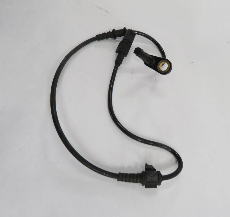 Thumbnail 3: 2010 MERCEDES CLS550 (W219) FRONT WHEEL SPEED SENSOR