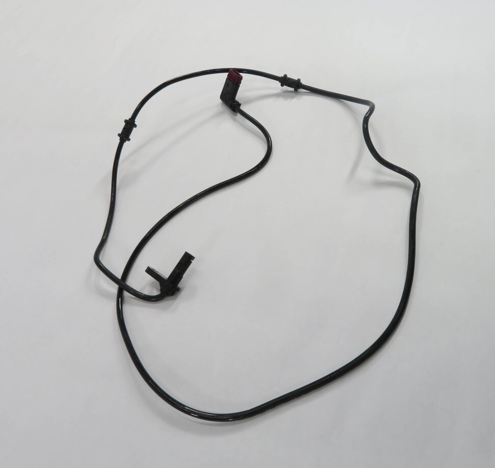 Thumbnail 3: 2010 MERCEDES CLS550 (W219) REAR WHEEL SPEED SENSOR