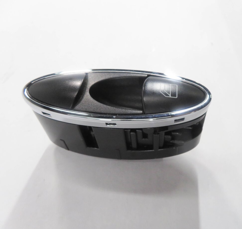 Thumbnail 3: 2010 MERCEDES CLS550 (W219) RIGHT REAR DOOR POWER WINDOW SWITCH BUTTON