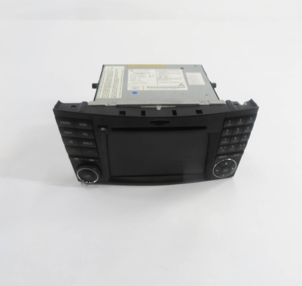 Thumbnail 4: 10-11 MERCEDES CLS550 CLS63 (W219) AM/FM RADIO PHONE NAVIGATION SD CD RECEIVER