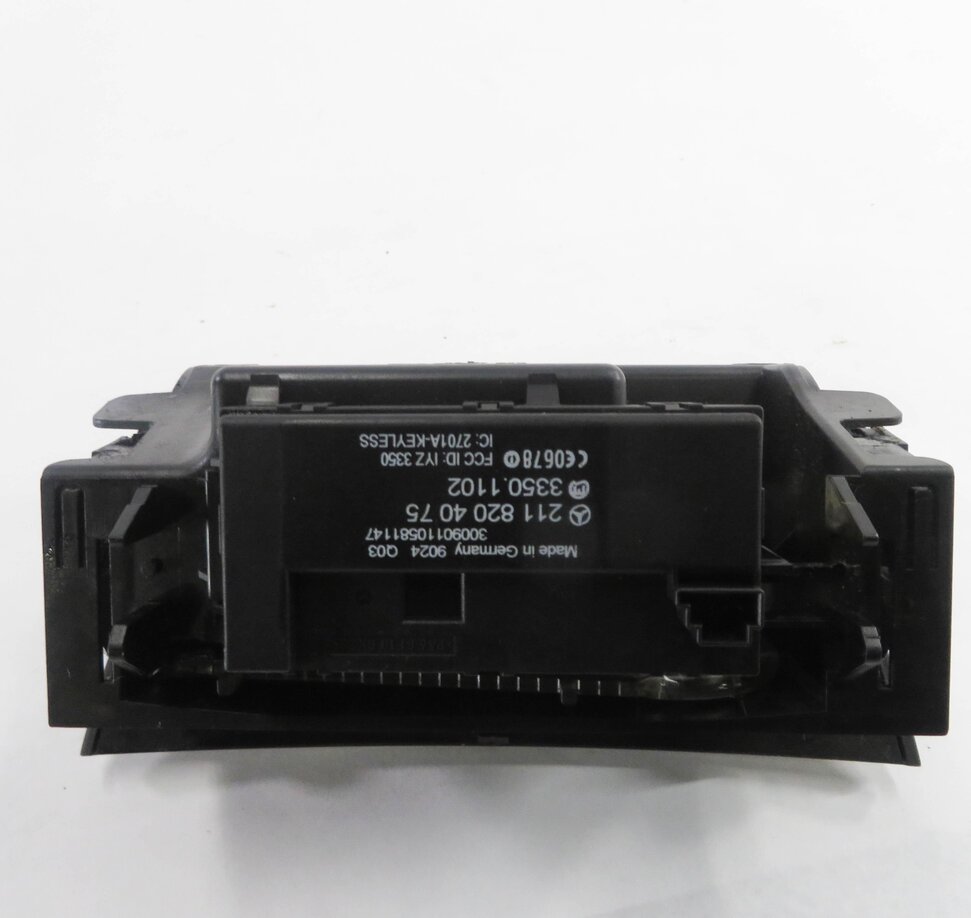 Thumbnail 6: 2010 MERCEDES CLS550 (W219) FRONT CENTER CONSOLE ASH TRAY COMPARTMENT (ELM TREE)