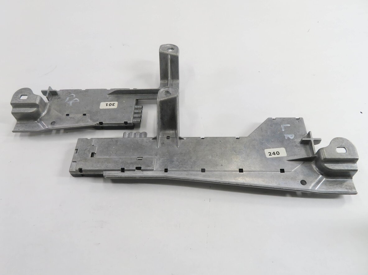 2010 MERCEDES CLS550 (W219) RADIO STEREO ANTENNA BOOSTER AMP AMPLIFIER SET-2