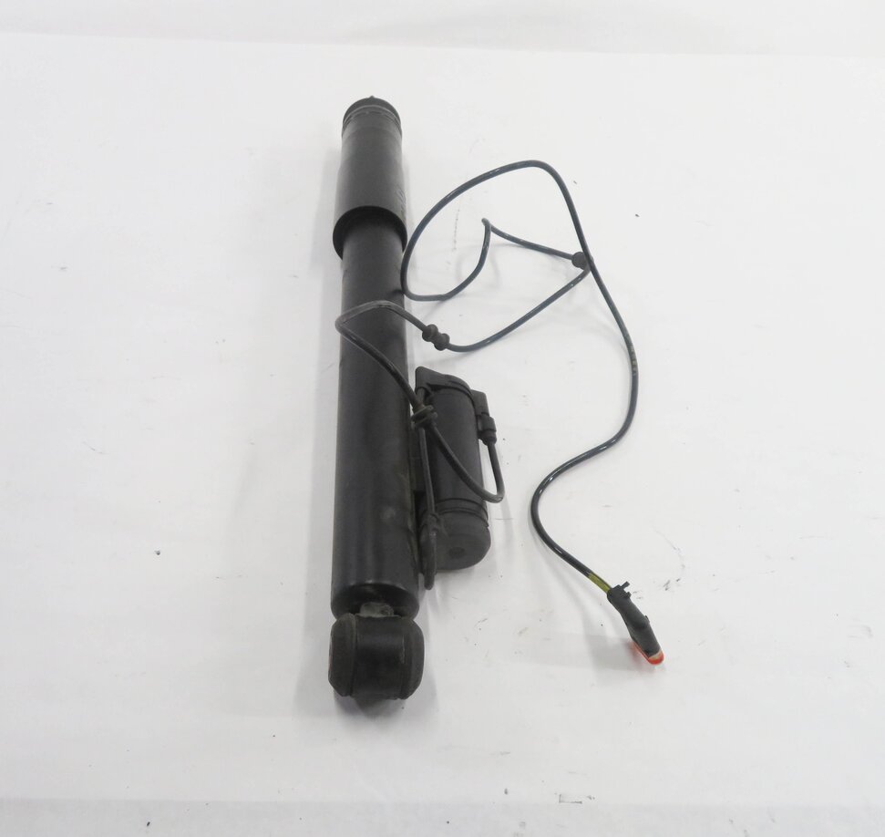 Thumbnail 15: 2010 MERCEDES CLS550 (W219) REAR AIRMATIC SUSPENSION SHOCK STRUT SET-2