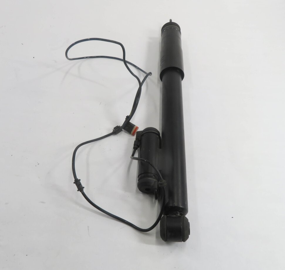 Thumbnail 4: 2010 MERCEDES CLS550 (W219) REAR AIRMATIC SUSPENSION SHOCK STRUT SET-2