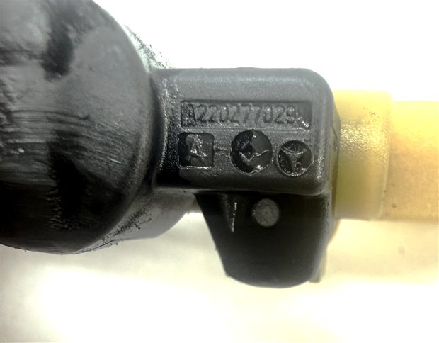 Thumbnail 6: 04-18 MERCEDES C CL E GL G ML S SLK 722.9 TRANSMISSION VALVE BODY SELECTOR ROD