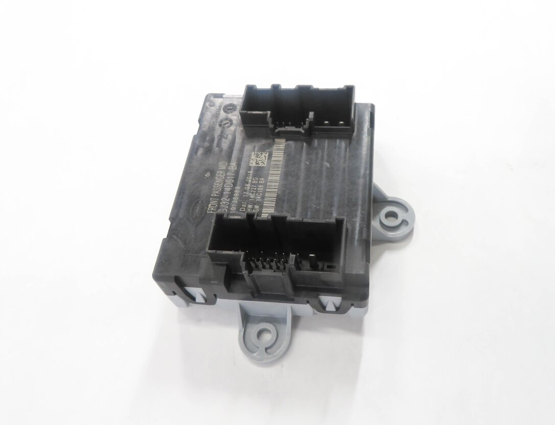 Thumbnail 3: 2017 RANGE ROVER EVOQUE (L538) RIGHT FRONT PASSENGER DOOR CONTROL MODULE