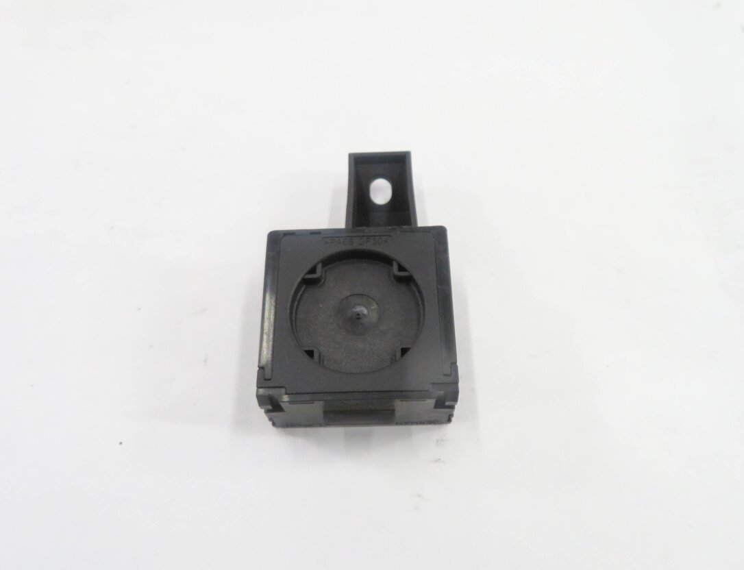 Thumbnail 5: 2017 RANGE ROVER EVOQUE (L538) KEYLESS ENTRY ANTENNA SENSOR MODULE