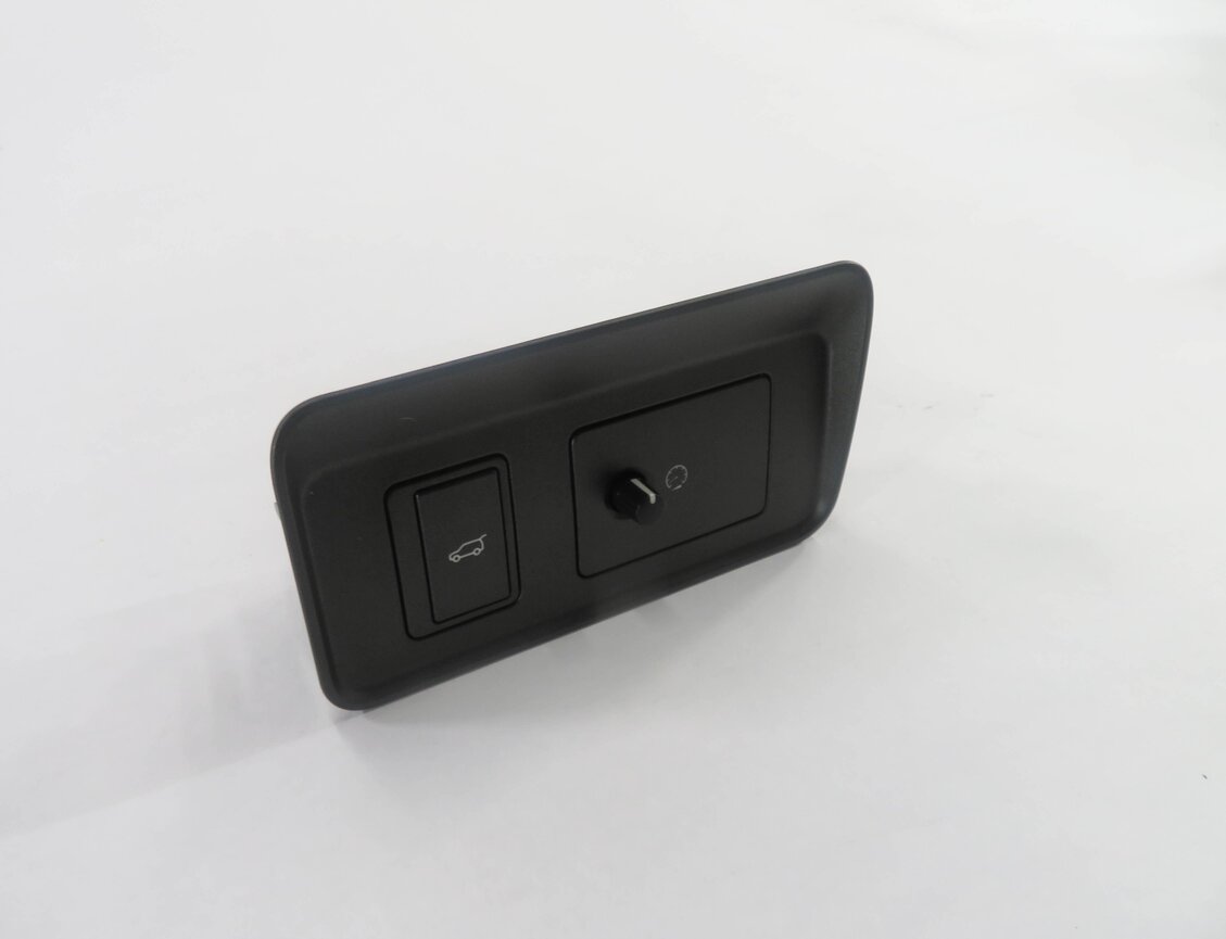 2017 RANGE ROVER EVOQUE (L538) TRUNK RELEASE SWITCH BUTTON w/ DIMMER CONTROL