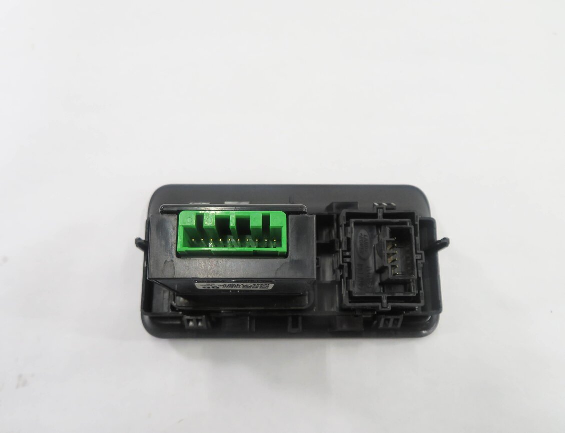 Thumbnail 6: 2017 RANGE ROVER EVOQUE (L538) TRUNK RELEASE SWITCH BUTTON w/ DIMMER CONTROL