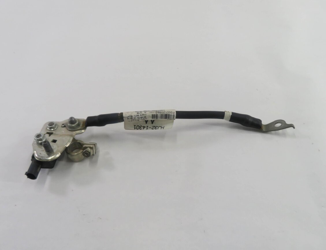 Thumbnail 2: 2017 RANGE ROVER EVOQUE (L538) NEGATIVE BATTERY CABLE