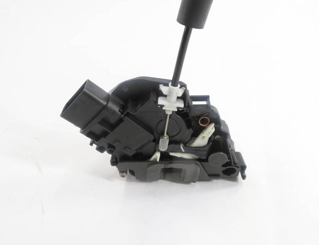 Thumbnail 6: 07-19 LAND ROVER LR2 LR3 LR4 RANGE ROVER SPORT EVOQUE - RIGHT FRONT DOOR LATCH